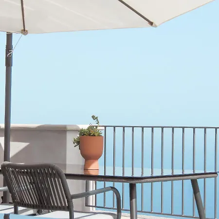 Lena Magda 3* Furore