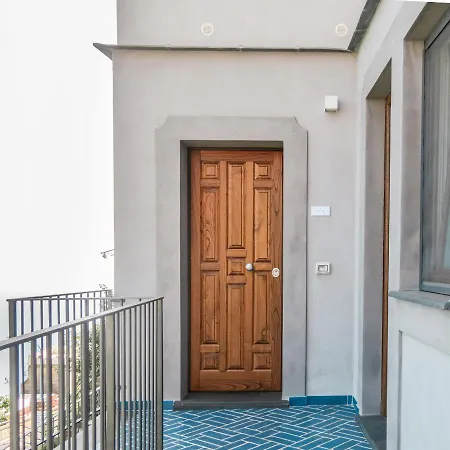 Lena Magda 3* Furore