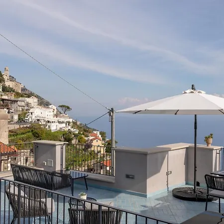 Lena Magda Couette-café