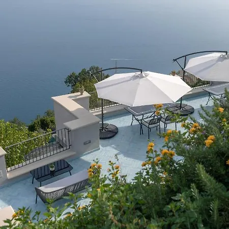 Couette-café Lena Magda