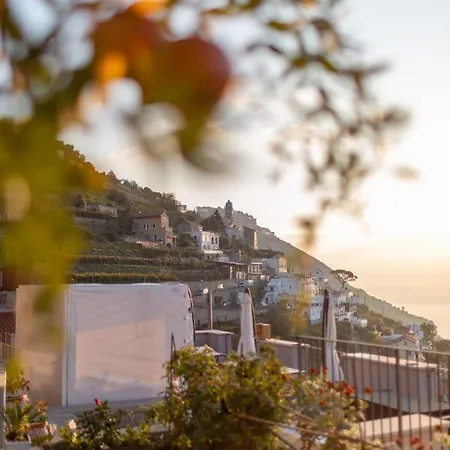 Couette-café Lena Magda 3*